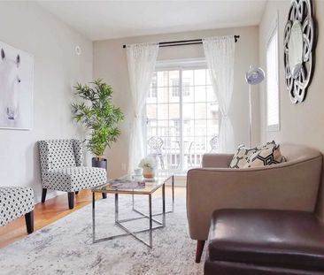 For Lease - 9 Ormerod Lane, Richmond Hill, Ontario - Photo 5