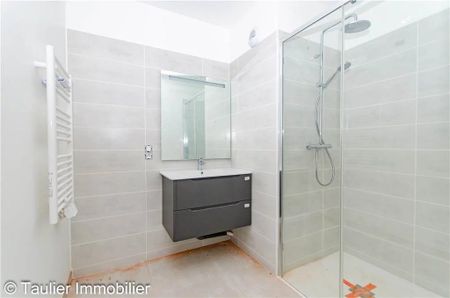 Location Appartement 3 pièces 74m² ST MARCELLIN 38160 - Photo 5