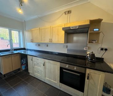 Sixth Avenue, Forest Town, MANSFIELD - Photo 6