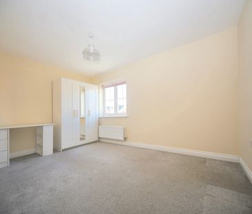 Netherwood Grove, Wigan, WN3 - Photo 6