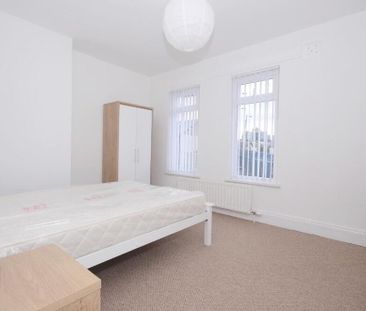 103 Donegall Avenue, Belfast, BT12 6LT - Photo 1