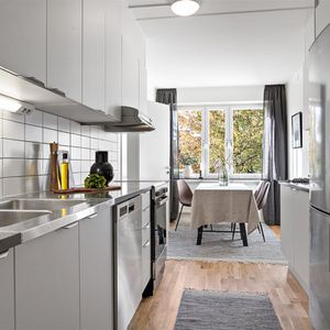 Hantverkaregatan 28 - Photo 2