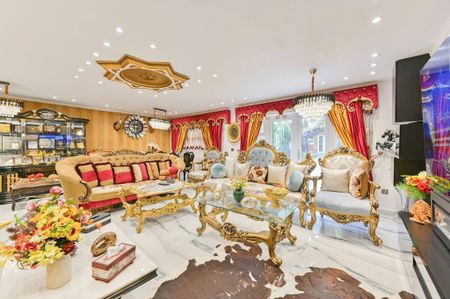 5 bedroom end of terrace house to rent - Photo 3