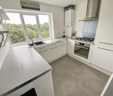 2 bed apartment to rent in NE29 - Photo 2