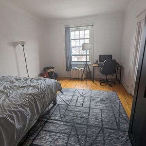 3 CH - 1 SDB - Montréal - $2,200 /mo - Photo 3