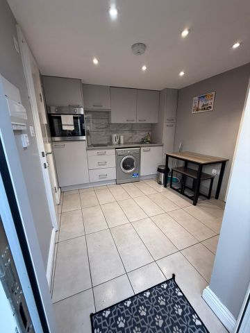 1 Bed Flat, Elmcroft Crescent, NW11 - Photo 2