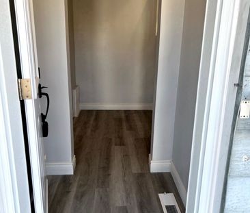 For Lease - 16 Nassau Street Unit# 2, Oshawa, Ontario - Photo 6