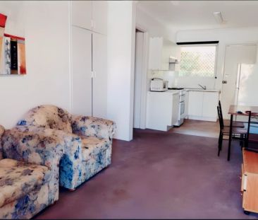 2 bed 1 bath-10 - Photo 2