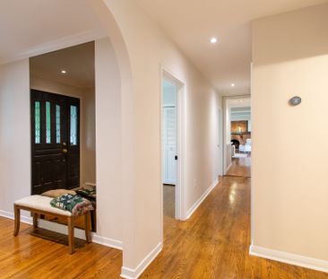 For Lease - 2 Parklane Crescent, St. Catharines, Ontario - Photo 3