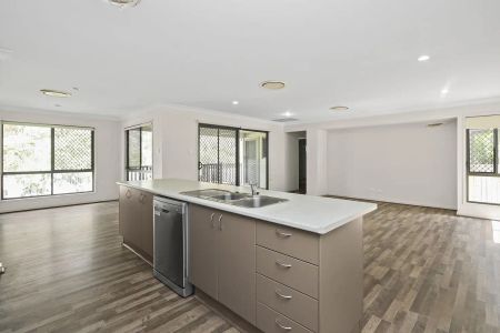 “Spacious Family Home with Ducted Air & Entertaining Deck” - Photo 3