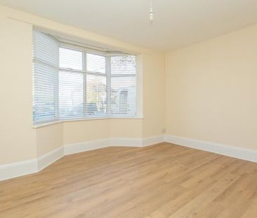 3 bedroom detached house to rent - Photo 2