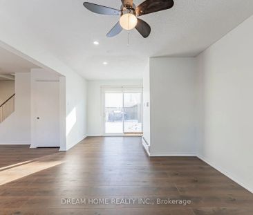 22 Hazelglen Court #Upper level - Photo 1