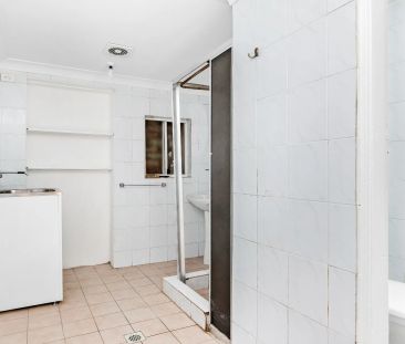 One bedroom Home with extra Multipurpose Room - Photo 3
