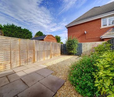 3 bedroom terraced house to rent - Photo 1