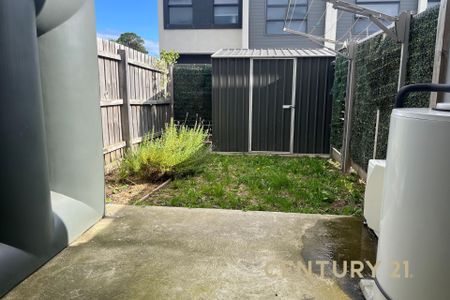 Quiet Court Family Comfort - Photo 3