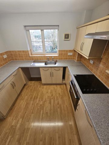 2 bedroom apartment to rent - Photo 2