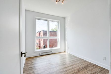 6600 Darlington - Photo 5