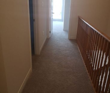 For Lease - 35 Jaffna Lane, Markham, Ontario - Photo 4