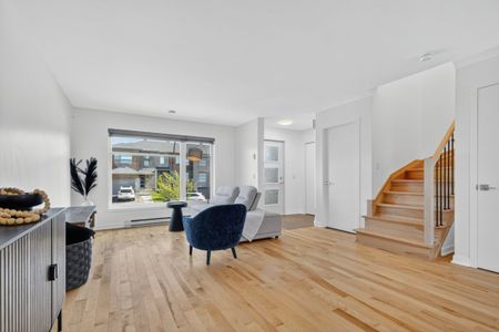 Maison à étages à louer - La Prairie (Symbiocité) Maison à étages à louer - La Prairie (Symbiocité) - Photo 4