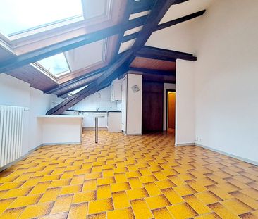 MAISON ROUGE 4, 2.5-room apartment with exposed beams - Photo 1