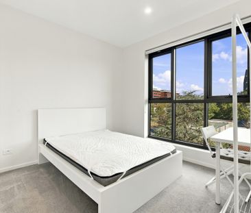 Inner City Convenience with Flexible Furnishing Options - Photo 1