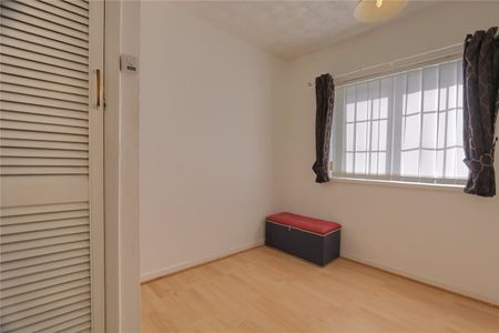 3 bed terraced house to rent in Barholm Close, Middlesbrough, TS3 - Photo 4