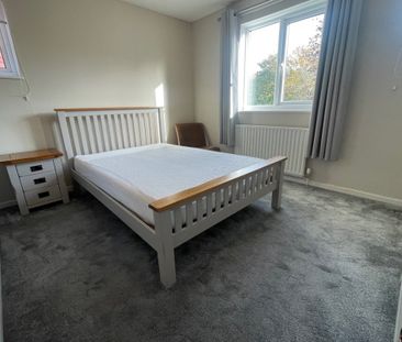 Stone Gardens, BOURNEMOUTH - Photo 6