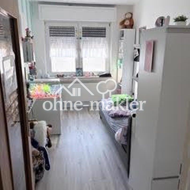 Frintrop Höhenweg - 3,5 R. Wohnung - Balkon in gepflegtem Haus - Photo 1