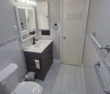 For Lease - 727 Kingfisher Drive, Pickering, Ontario - Photo 5