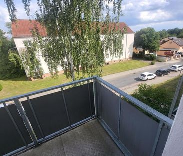 Helle 2-Raumwohnung - Balkon - Tageslichtbad mit Wanne - ideal für ... - Foto 1