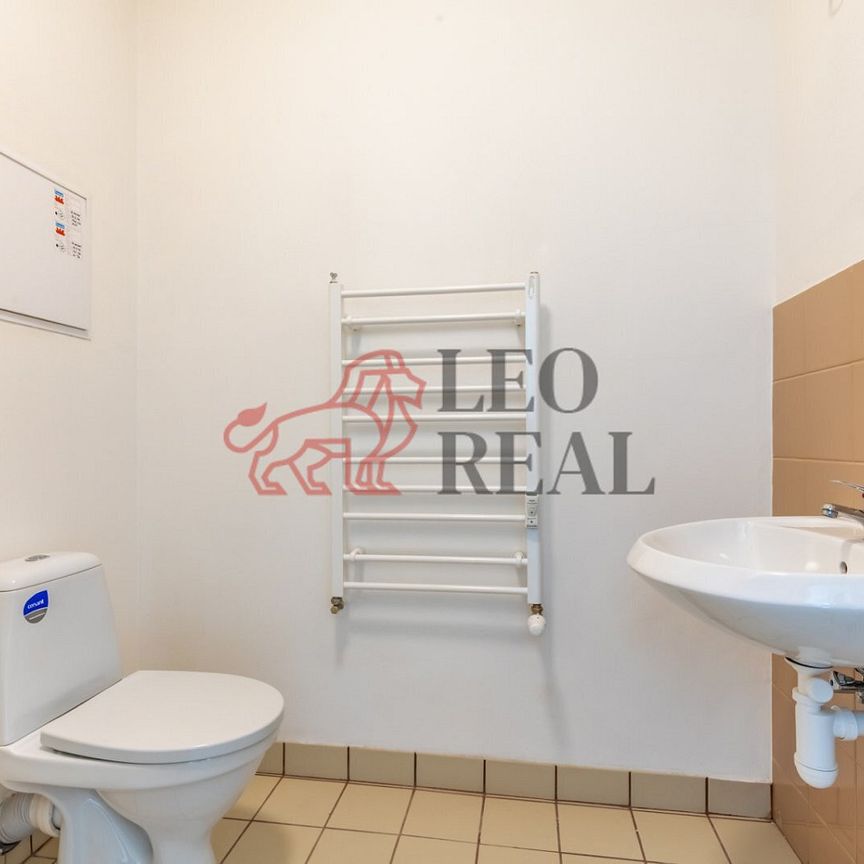Pronájem bytu 2+kk 43 m² - Fotografie 1