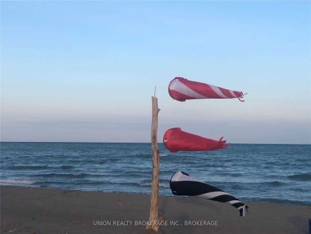 For Lease - 20 Kew Beach Avenue Unit# Lower, Toronto, Ontario - Photo 2