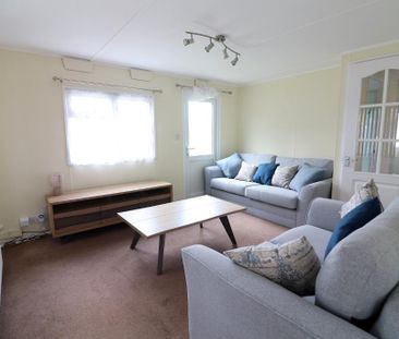 2 Bedroom Park Home To Rent - Photo 4