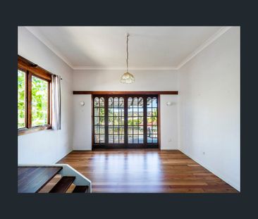 68 Manning Avenue, Coffs Harbour, NSW 2450 - Photo 1