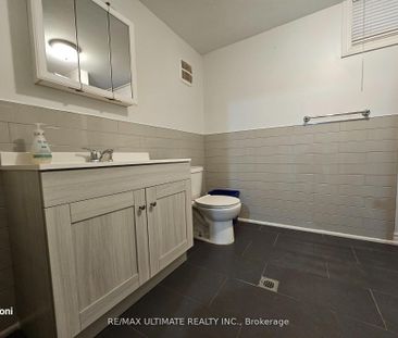 For Lease - 55 Gotham Court Unit# Lower, Toronto, Ontario - Photo 2