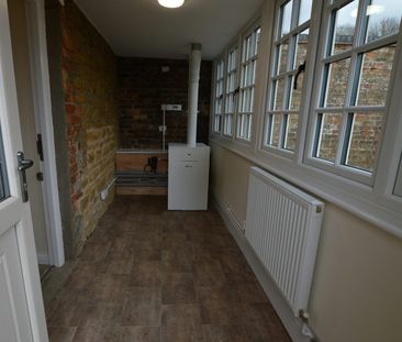 Cottage to rent on - Photo 6