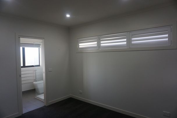 4/42-44 Pasley Street, Sunbury - Photo 1