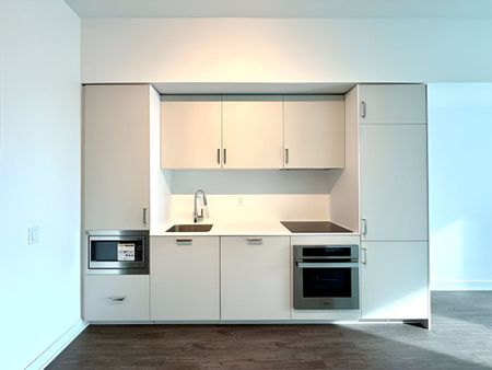 For Lease - 88 Queen Street Unit# 1609, Toronto, Ontario - Photo 4