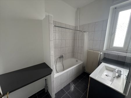 Location Appartement 4 pièces 91m² - Photo 5