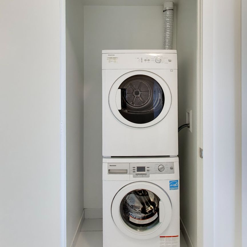 For Lease - 501 St Clair Avenue Unit# 501, Toronto, Ontario - Photo 1