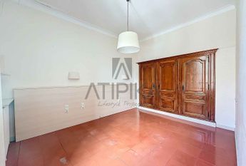 Casa señorial junto a la Clínica Teknon, Barcelona