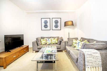 Hay�s Mews, Mayfair, London, W1J - Photo 4