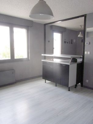 Location Appartement 2 pièces 43m² MARMANDE 47200 - Photo 1