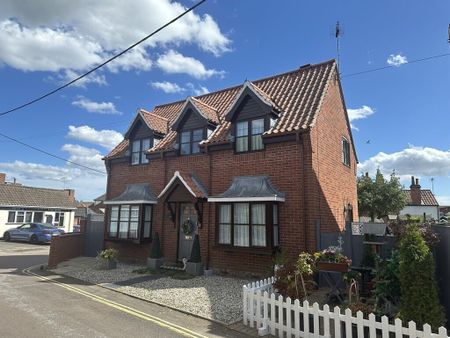 Hungate Lane, Beccles - Photo 2