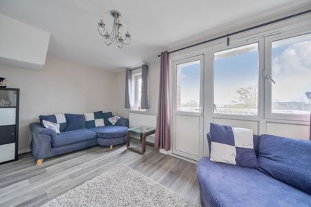 Wricklemarsh Road, London, SE3 - Photo 3