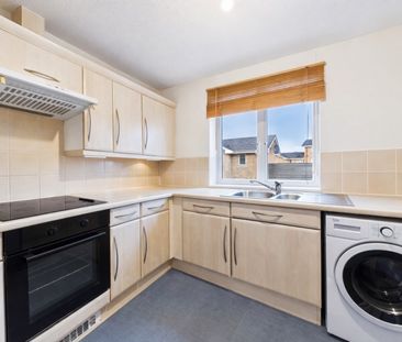 Lloyd Close, Cheltenham, Gloucestershire, GL51 - Photo 6
