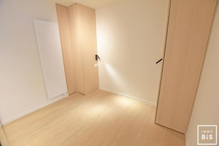 Prachtig gerenoveerd éénslaapkamerappartement in hartje Zoute op enkele passen van het Albertplein! - Photo 4