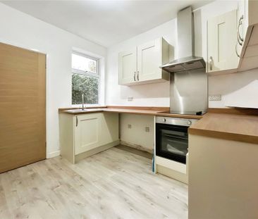 3 bedroom terraced house to rent - Photo 5