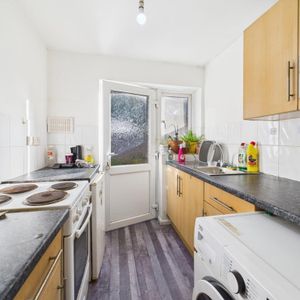 1 bedroom house to rent - Photo 2