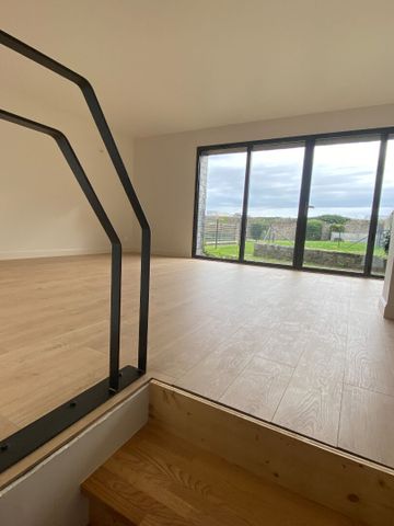 Location Appartement 4 pièces 126m² - Photo 4